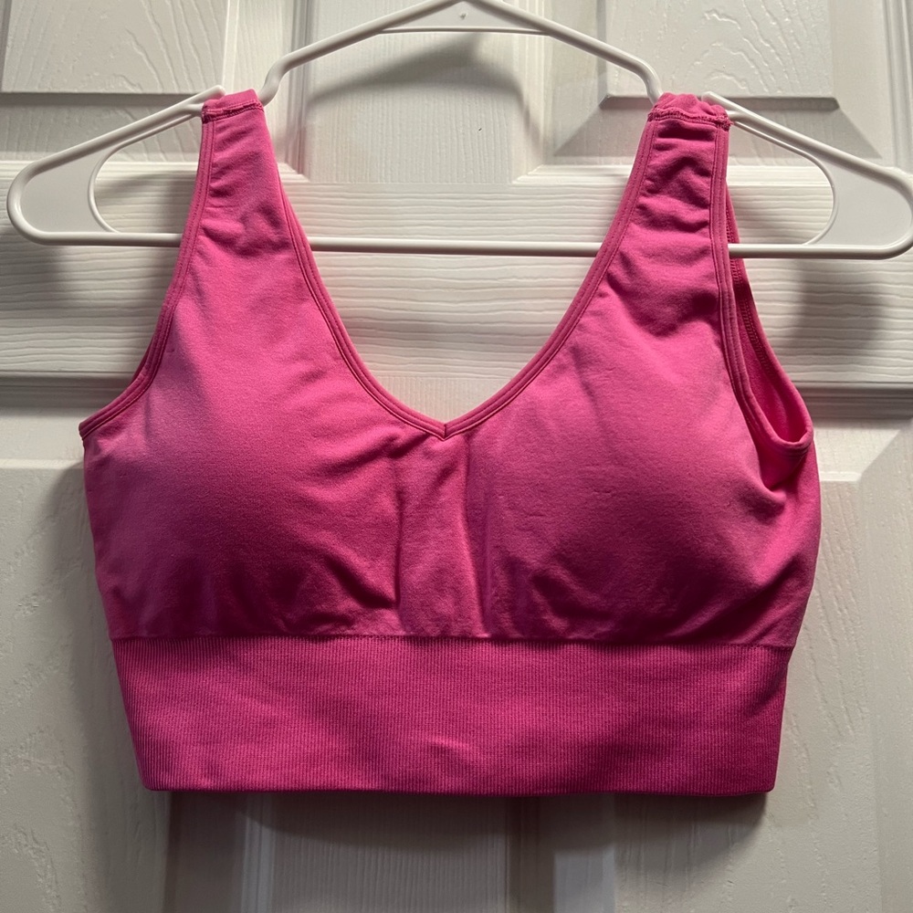 NVGTN Pink Seamless Sports Bra